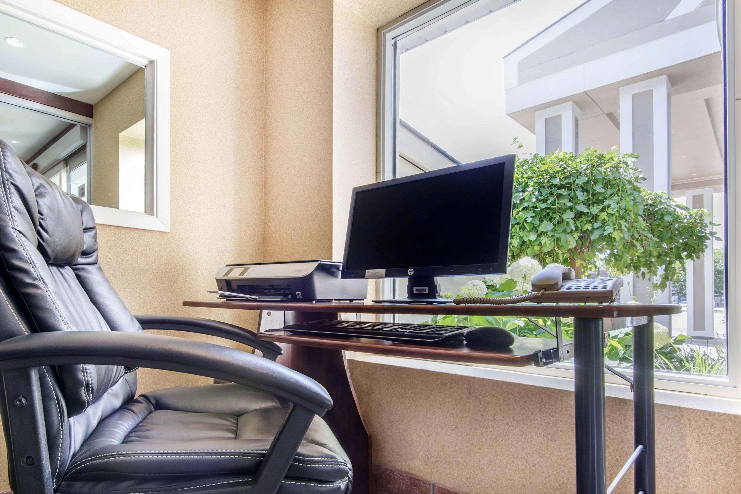 Comfort Inn & Suites Коллингвуд Экстерьер фото