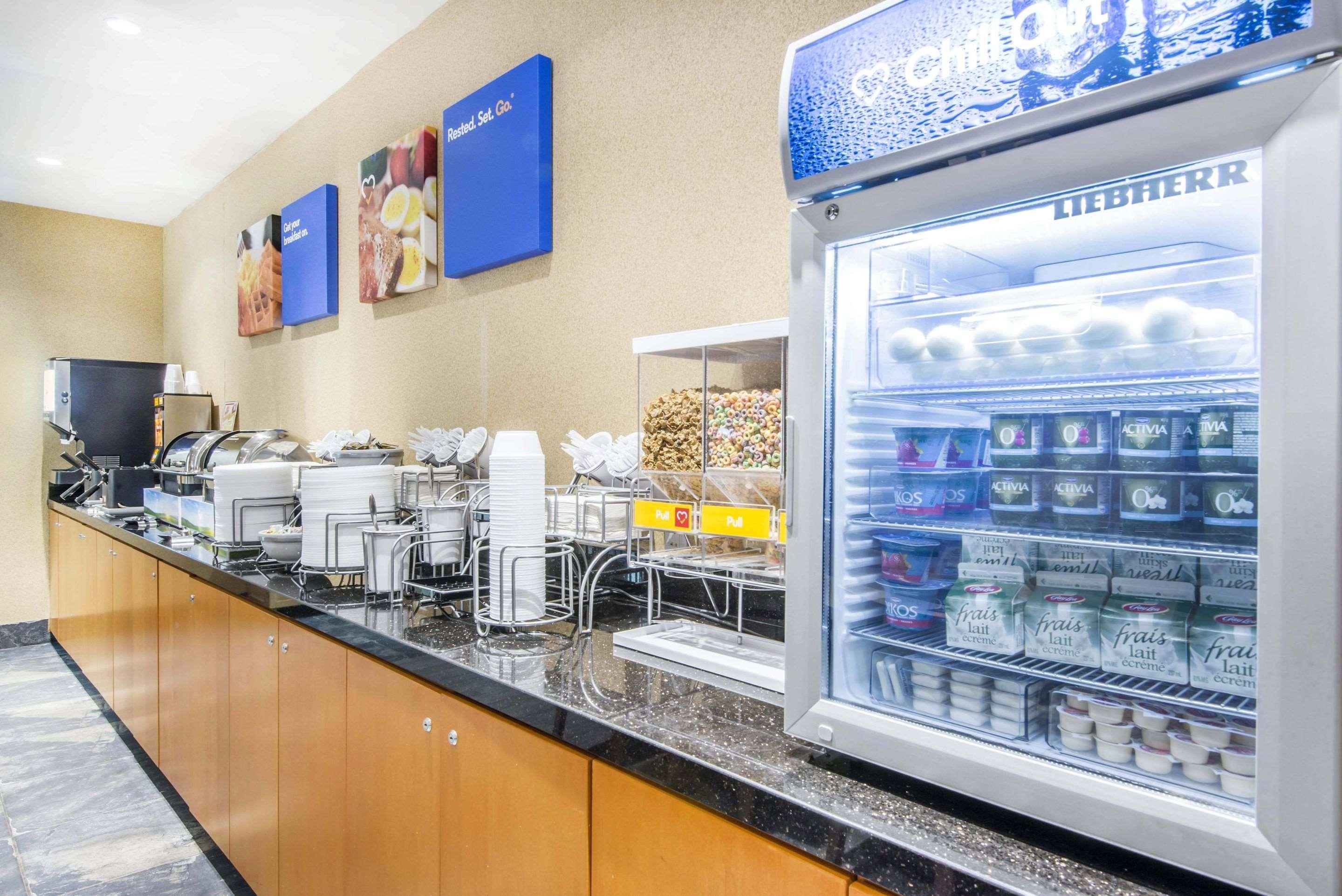 Comfort Inn & Suites Коллингвуд Экстерьер фото