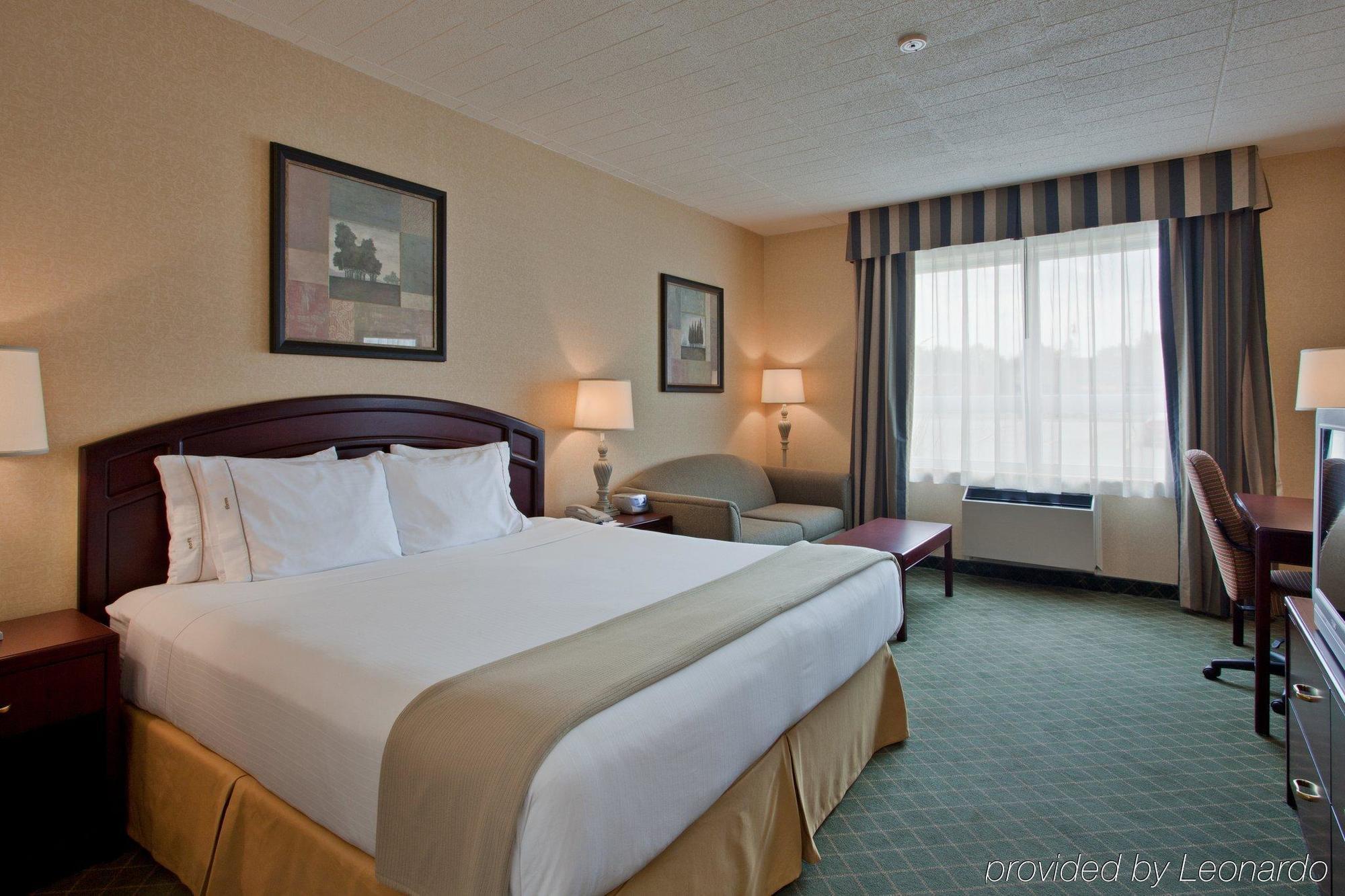 Comfort Inn & Suites Коллингвуд Экстерьер фото